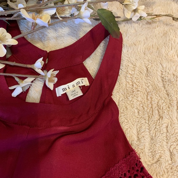 High neck Halter style dress - Picture 4 of 5